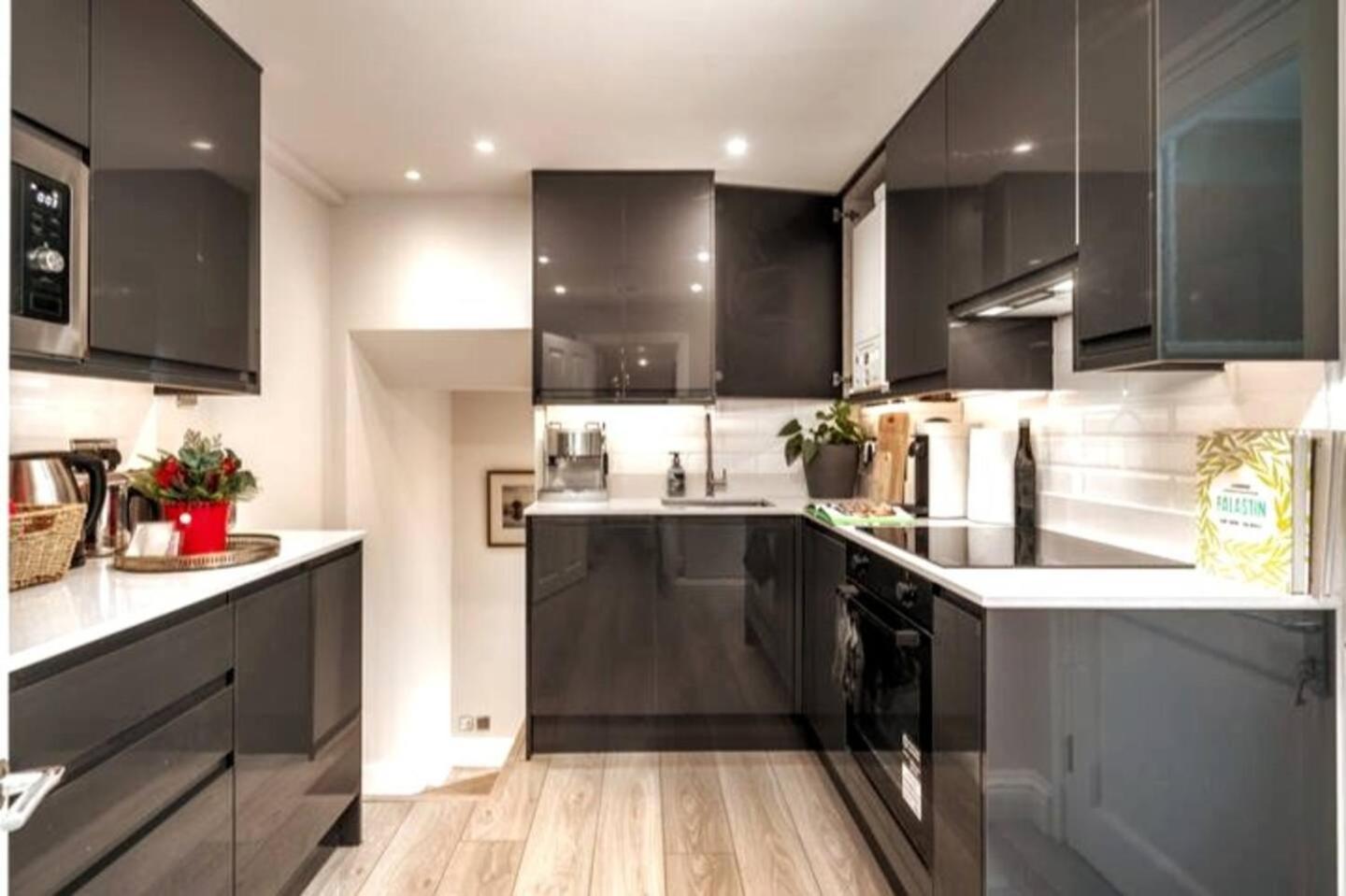 Apartamento Niru Experience Jewel Of Ifield Road Londres